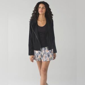 Lululemon Pleat To Street Skirt II Mini Art Pop White Multi / Black - Running 6